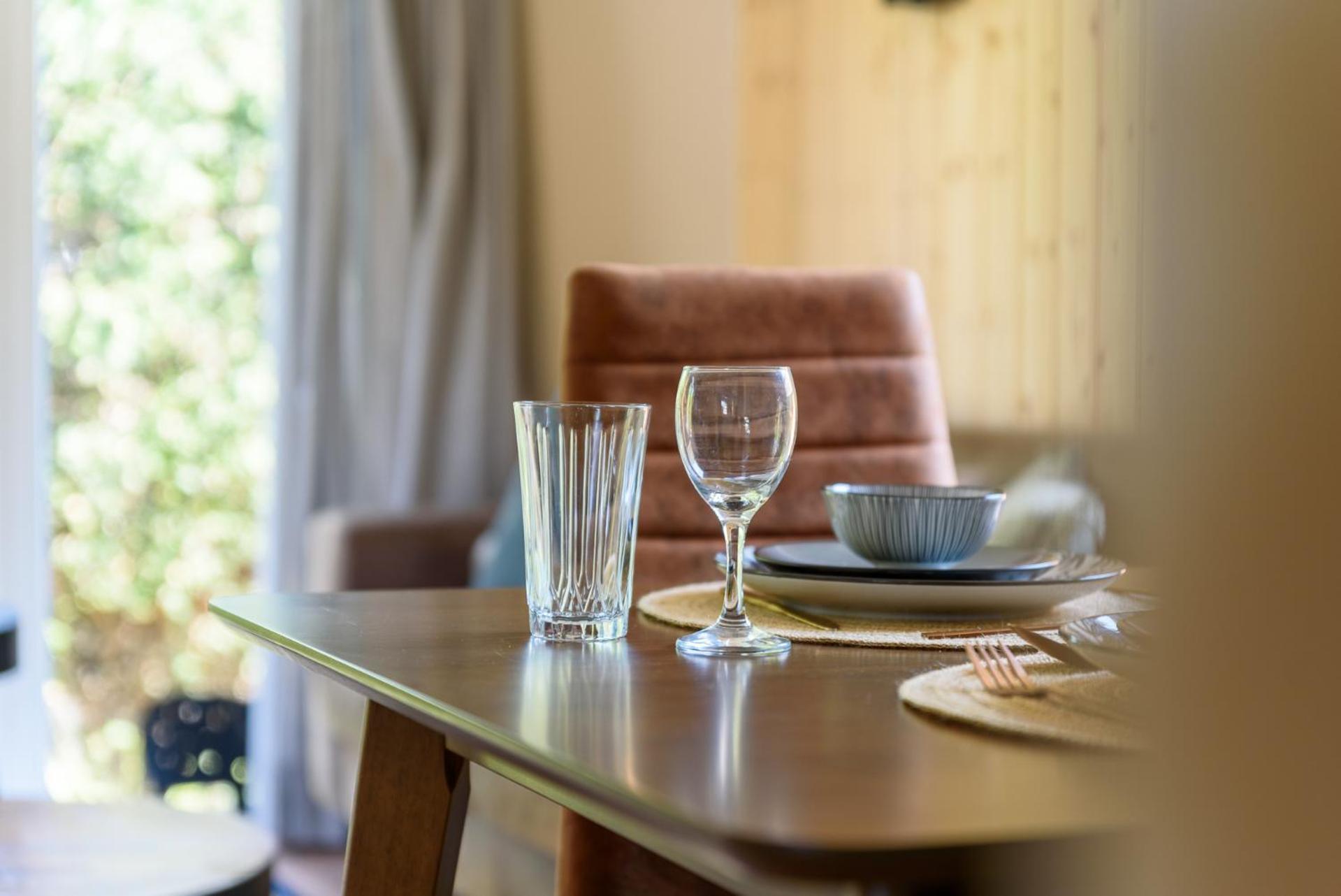 Chalet Op Rustig Park Op De Veluwe Putten Eksteriør billede