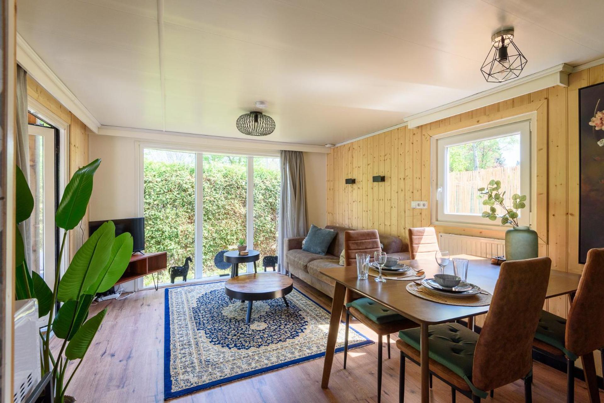 Chalet Op Rustig Park Op De Veluwe Putten Eksteriør billede